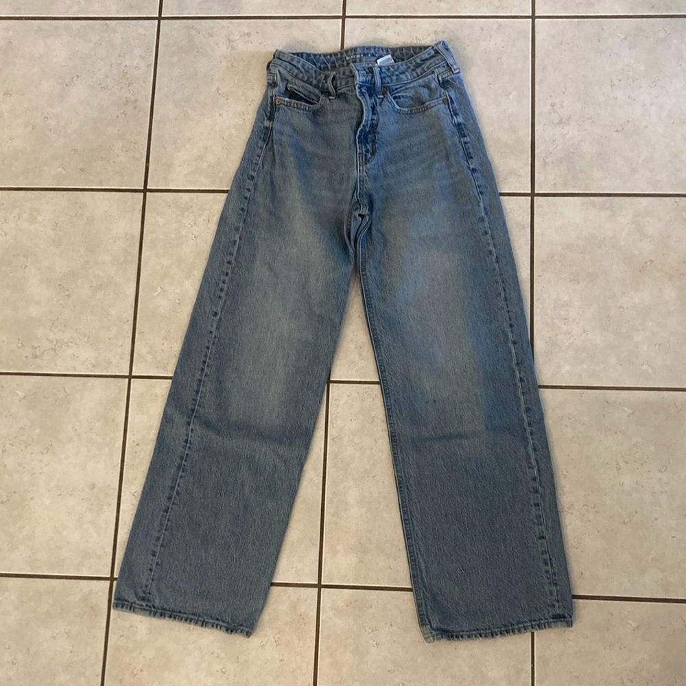Old Navy Light Blue Denim Jeans